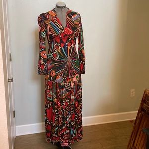 NWT Farm Rio size M Maxi dress. STUNNING